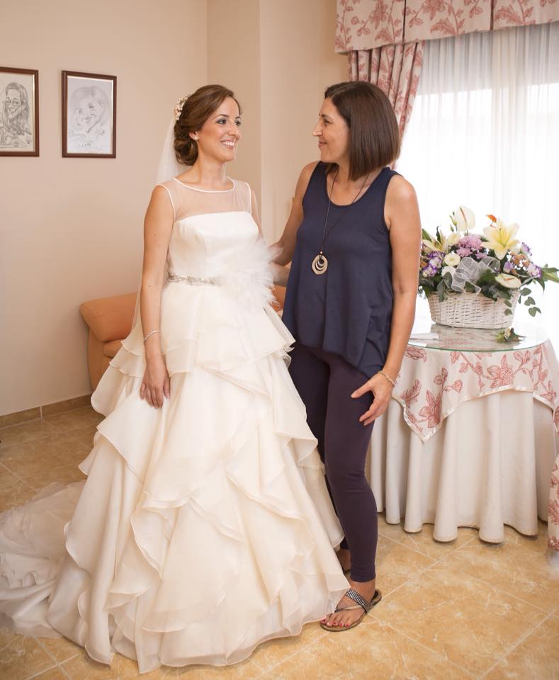Vestido de novia organza con volantes - Imagen 4